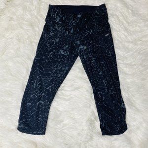 Lululemon Cropped Leggings Womens 4 Black Printed Under Under Workout Yoga